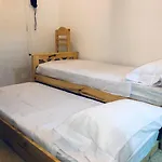 Departamento Zona Gueemes, A Dos Cuadras Del Mar ,Dos Ambientes,Centrico