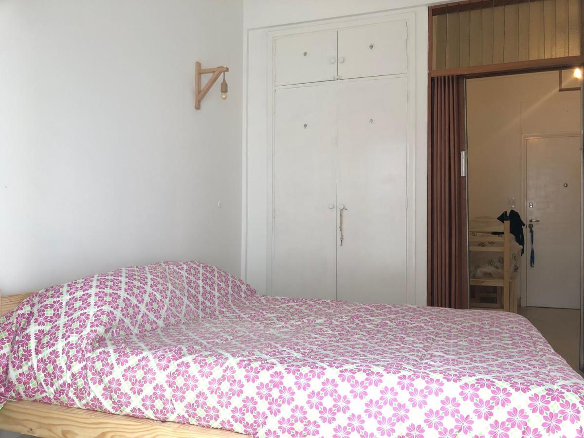 Apartamento Departamento Zona Gueemes, A Dos Cuadras Del Mar ,dos Ambientes,centrico